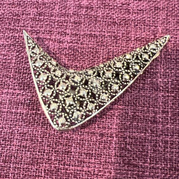 NEW Beautiful Unique Mid Century Vintage Layered Gold Tone  Boomerang Hair Clip - Picture 3 of 8